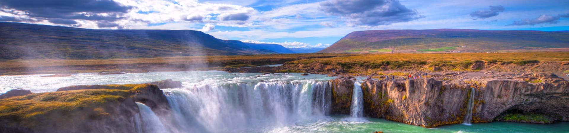 Islandia godafoss waterfall